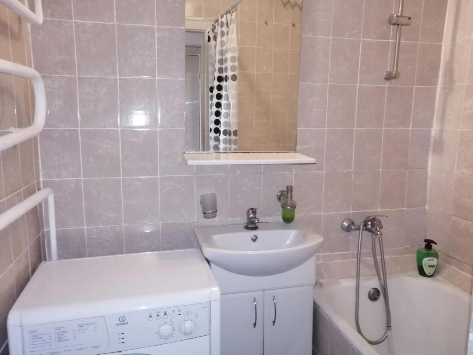 Ekonom V Tsentre Kieva Apartment Ngoại thất bức ảnh