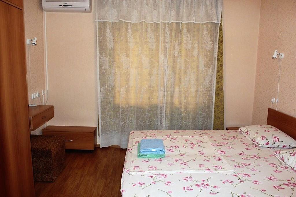 Ekonom V Tsentre Kieva Apartment Ngoại thất bức ảnh